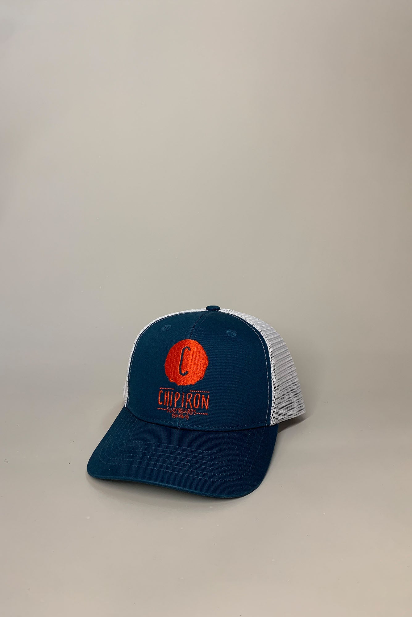 trucker-casquette-enfant-filet-bleu-broderie-logo-chipiron-surfboards-2