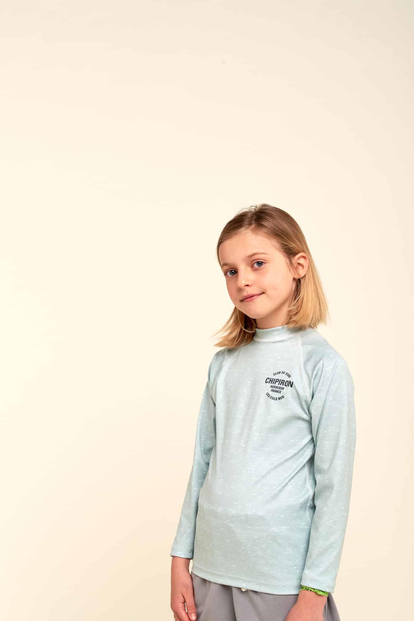 lycra enfant anti-uv manches longues vert chipiron surf club hossegor devant