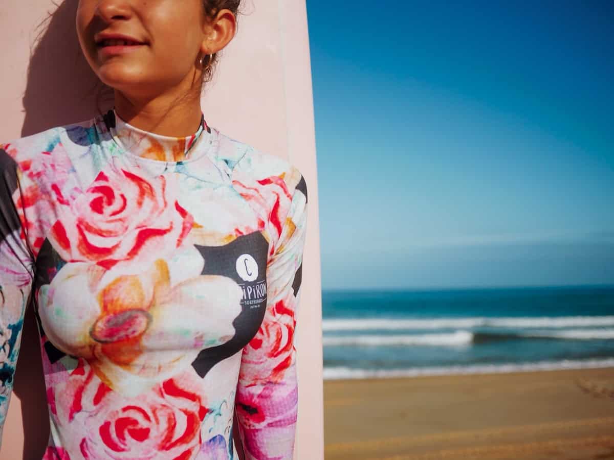 chipiron-surfsuit-maillot-surf-femme-floral-été2021-hossegor