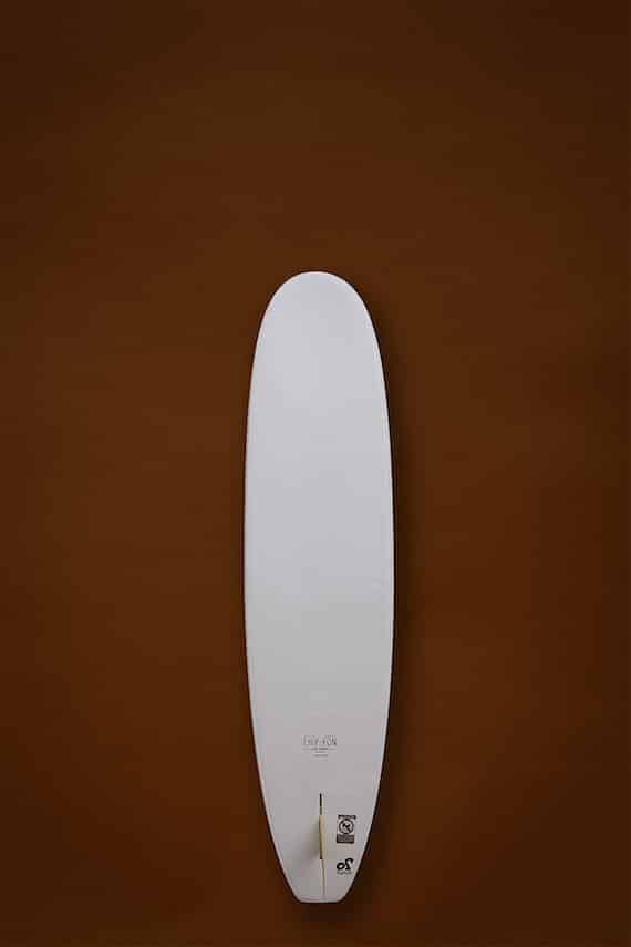 petite-saucisse-mousse-8-chipiron-surfboards-dessous-outline