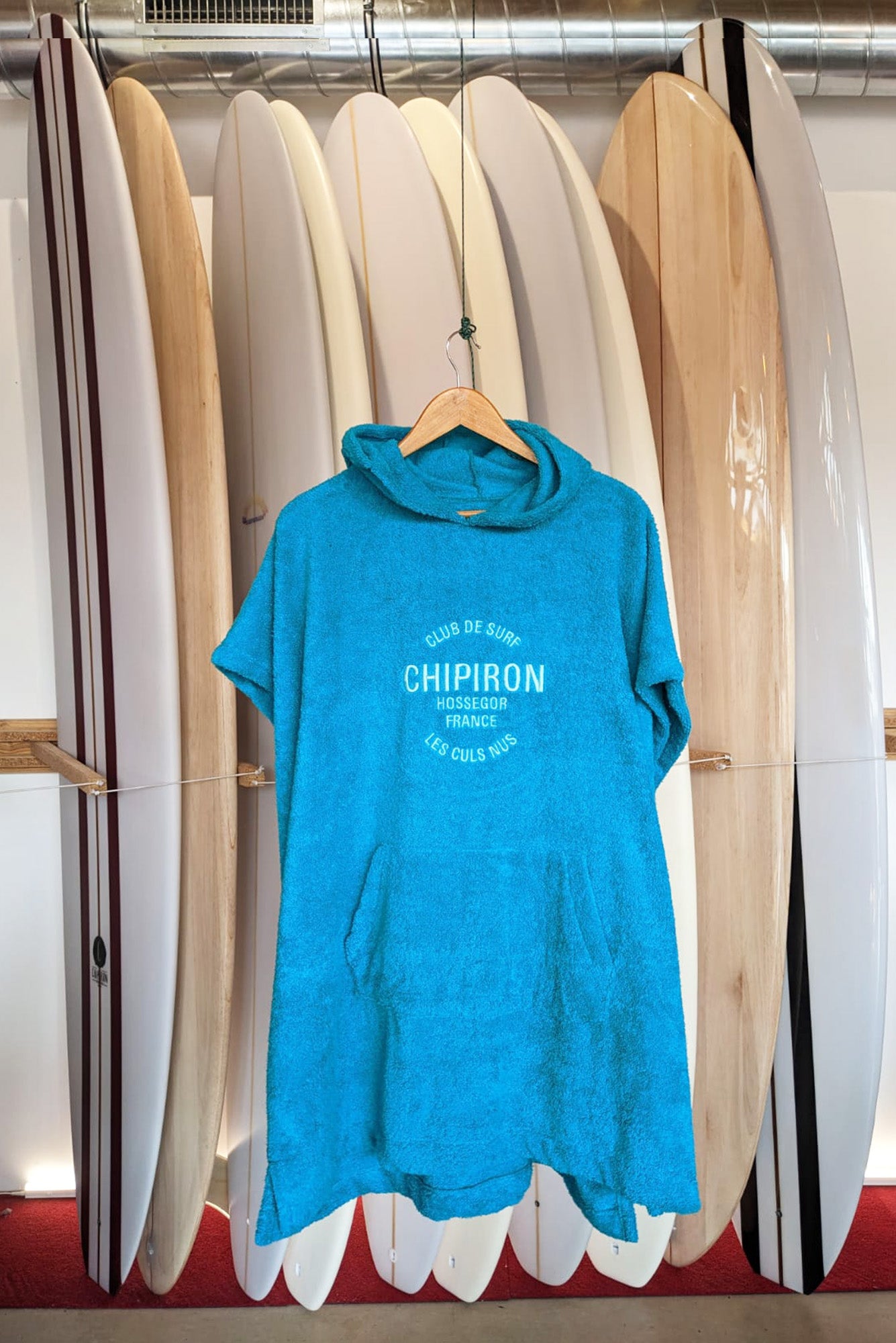 poncho-surf-adulte-bleu-turquoise-chipiron-hossegor