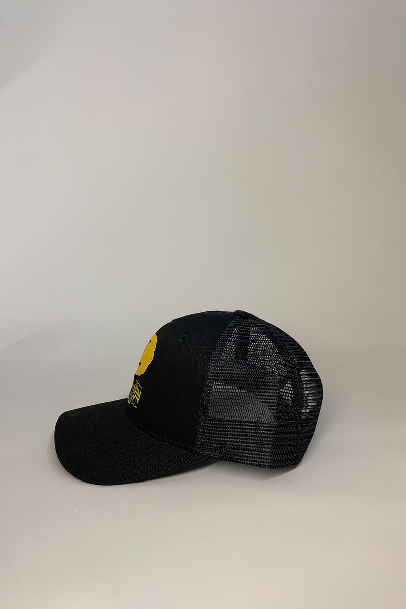 trucker-casquette-enfant-filet-noir-broderie-logo-chipiron-surfboards