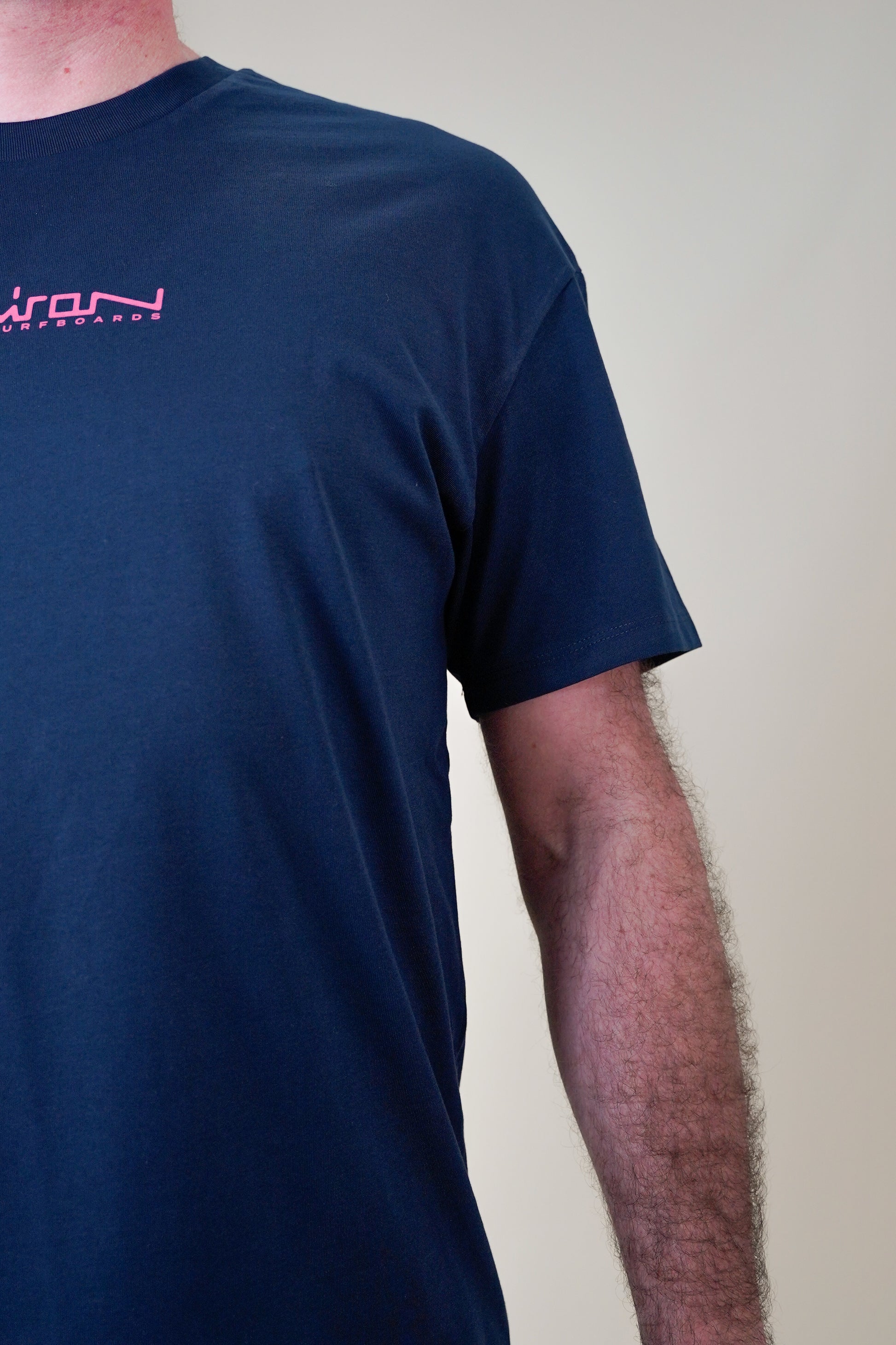 épaule tombante su ce t-shirt coupe oversize chipiron surf