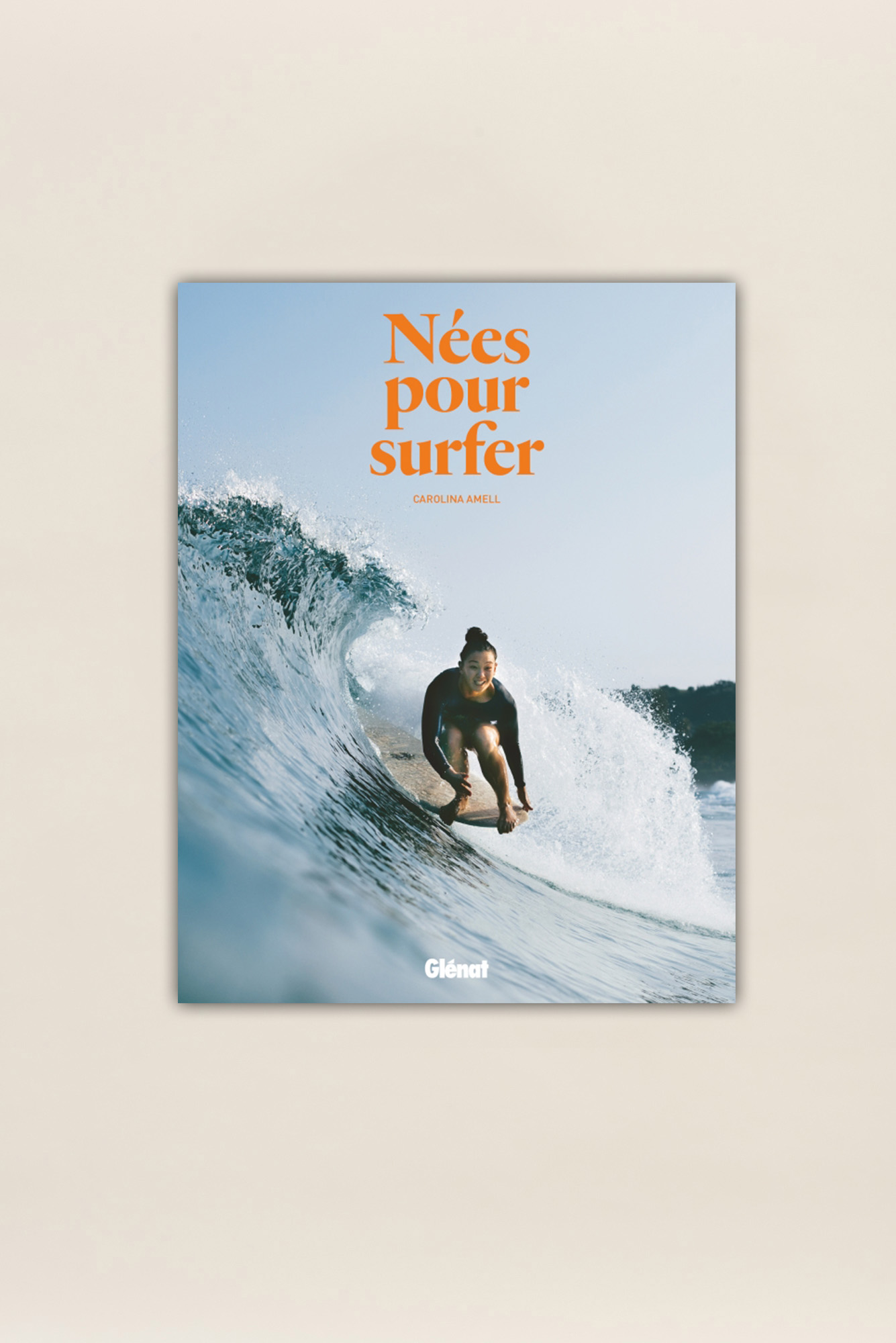 livre Nées pour surfer Glénat chez Chipiron Surfboards Hossegor